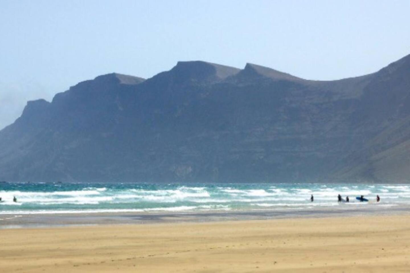 Famara Surf Wifi Appartement Buitenkant foto